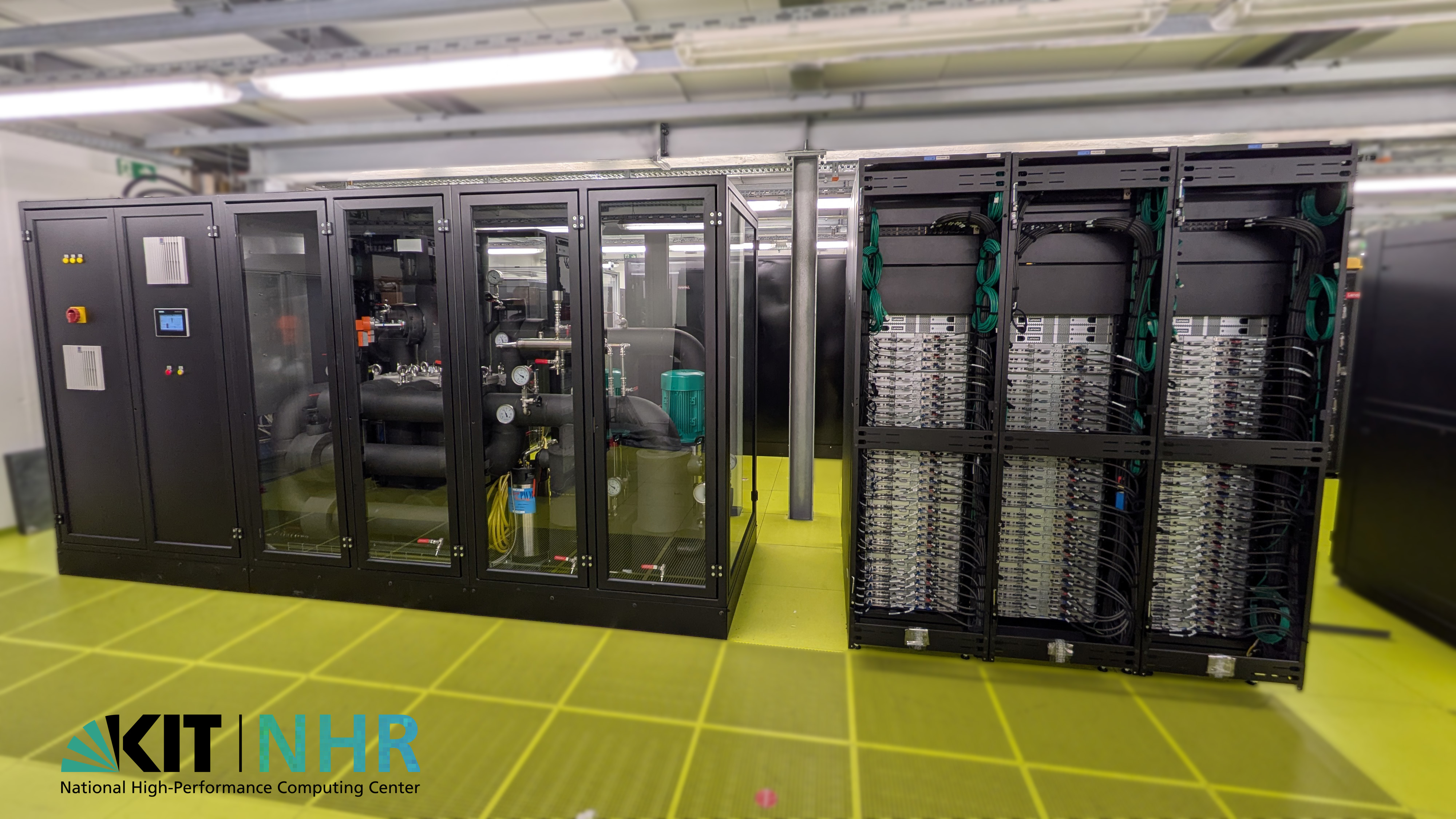 Neuer Supercomputer HoreKa 2